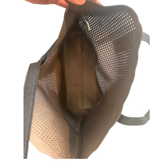 Neiman Marcus Bag, Size Large, Navy Blue - Picture 3 of 7